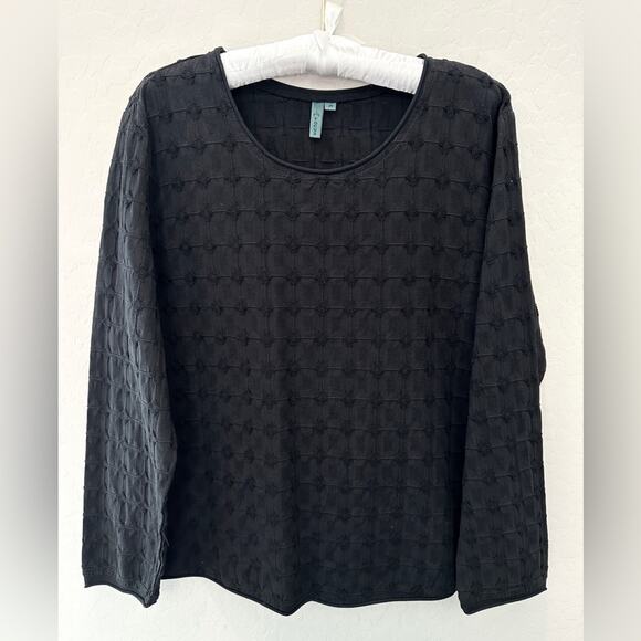 FOCUS | Black Quilted Textured Cotton Long Sleeve Top | Size Medium - Picture 1 of 7